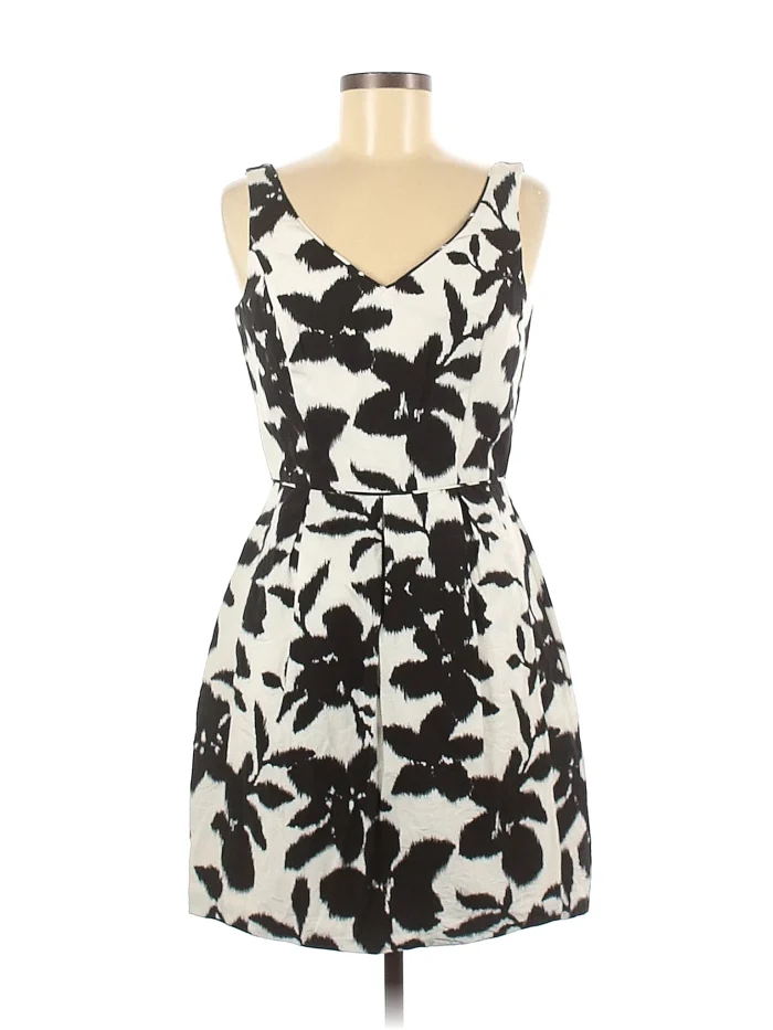 White House Black Market Dress  6 - Image 2