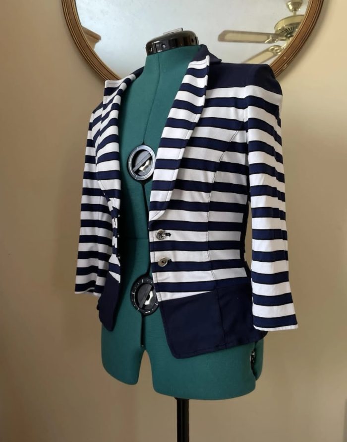 White House Black Market Jacket Set - Image 3