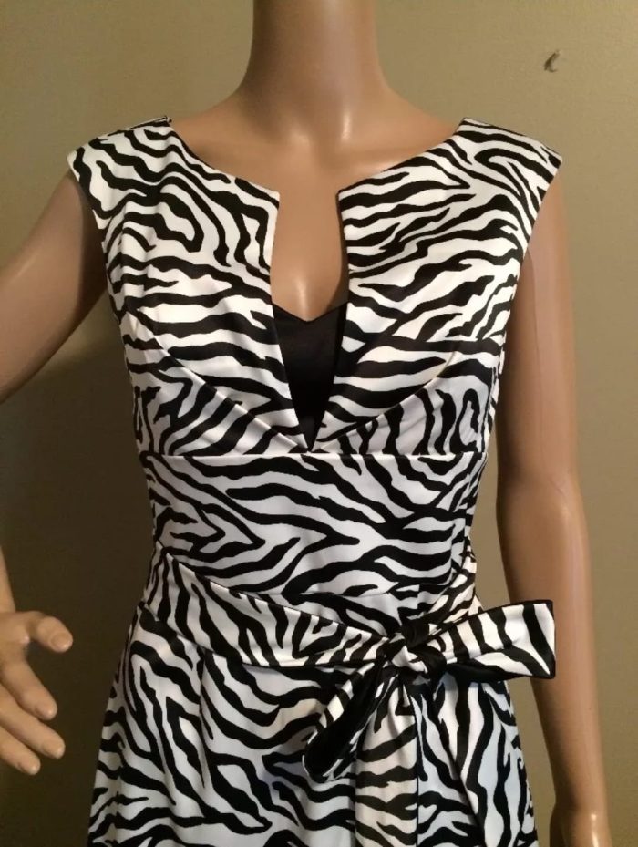 White House Black Market Sleeveless Cut-out Dress - Image 4