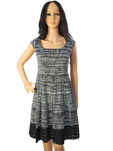 Nine West Sleeveless Cut-out dress