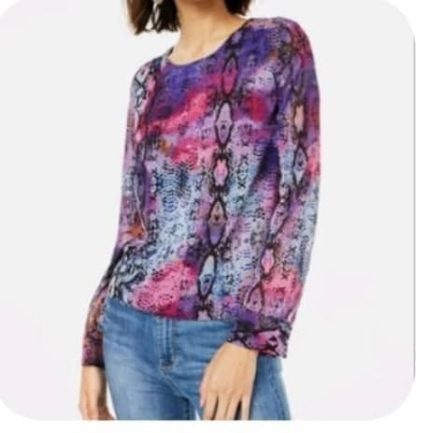 Bar III Women's snake print Twist-back top. XS, M