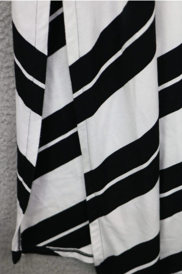 White House Black Market White & Black stripes maxi skirt - Image 4