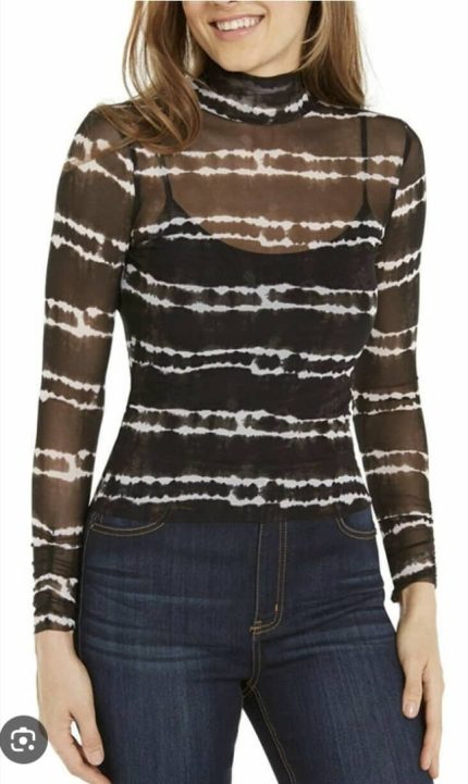 Love, Fire Animal print Top. Size M