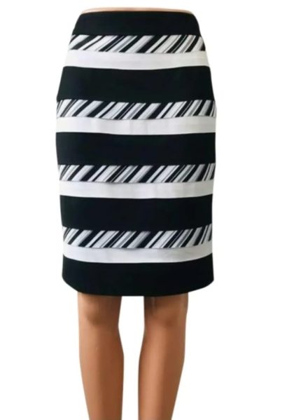 White House Black Market Skirt. US 10 Available