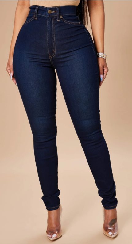 Fashion Nova Strong High Rise Skinny Jeans. 15 (XL), 9, 18w