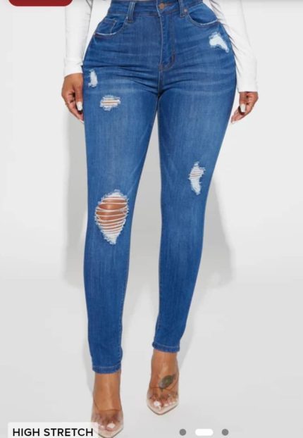 Fashion Nova Distressed Stretch Skinny Jean.  Sizes 9 and 11