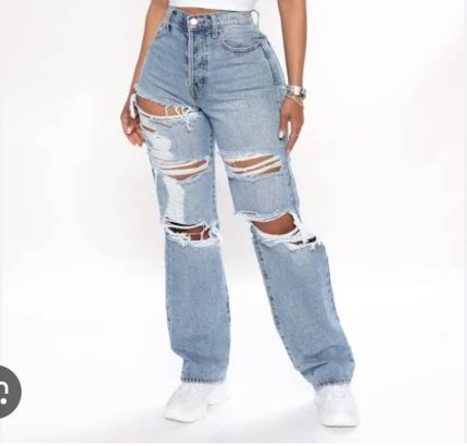 Fashion Nova Seeking Thrills Shredded Straight Leg Jeans. US 16