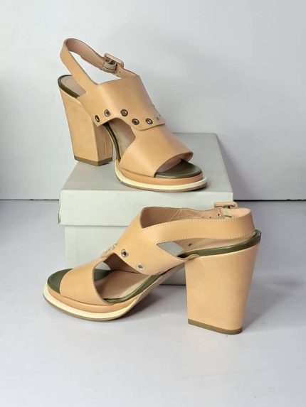 Robert Clergerie Sandal. US 41