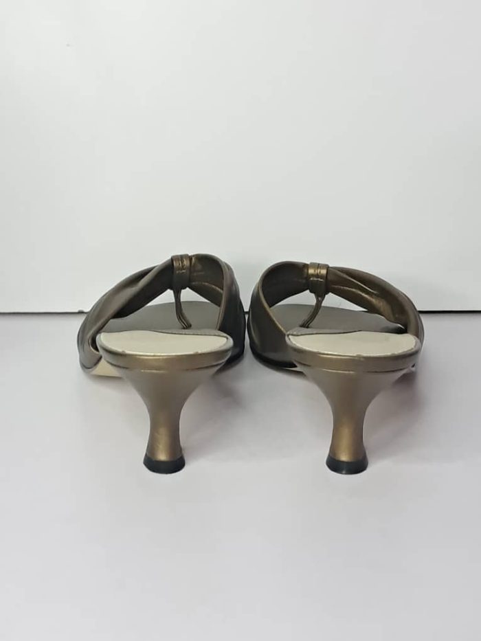 Valerie Stevens Slip-On. US 10M - Image 3