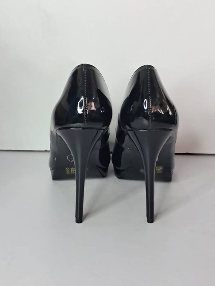 Chinese Laundry Pumps US 8M - Image 3