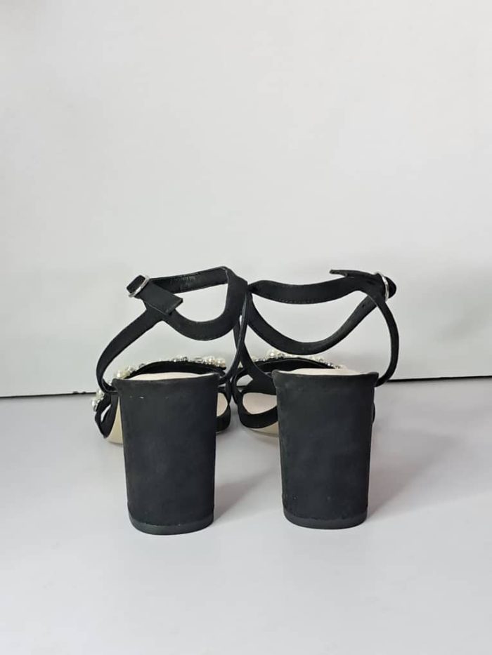 Chinese Laundry Sandals us 8 - Image 3