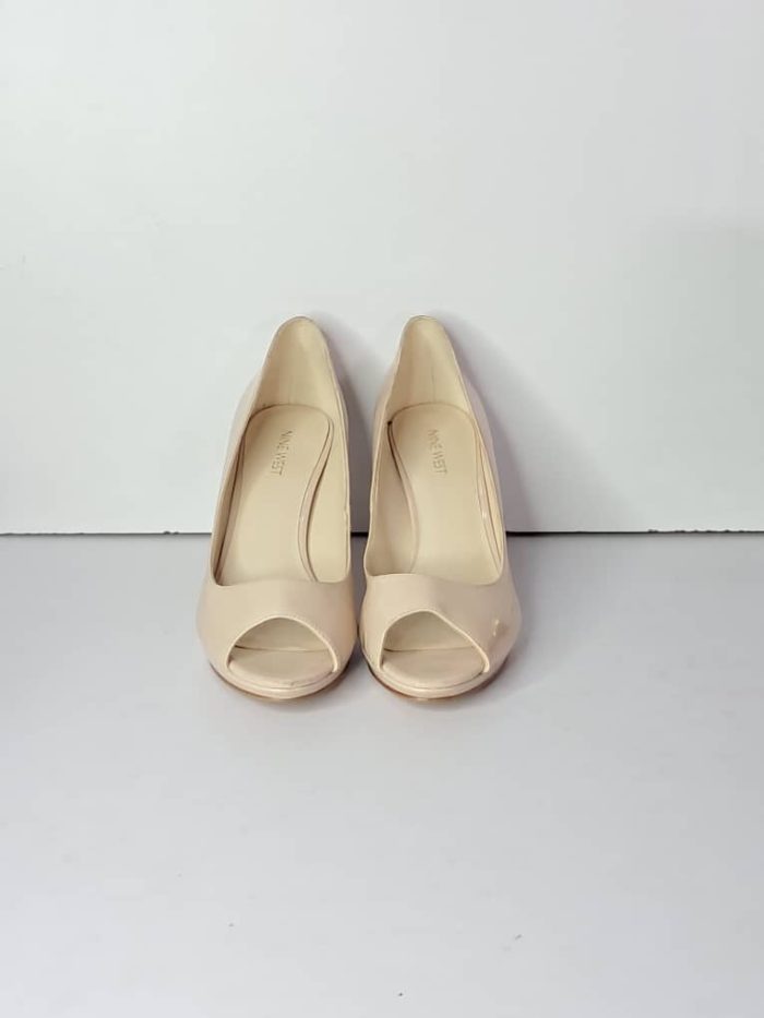 Nine West Pumps. US 9.5M - Image 2
