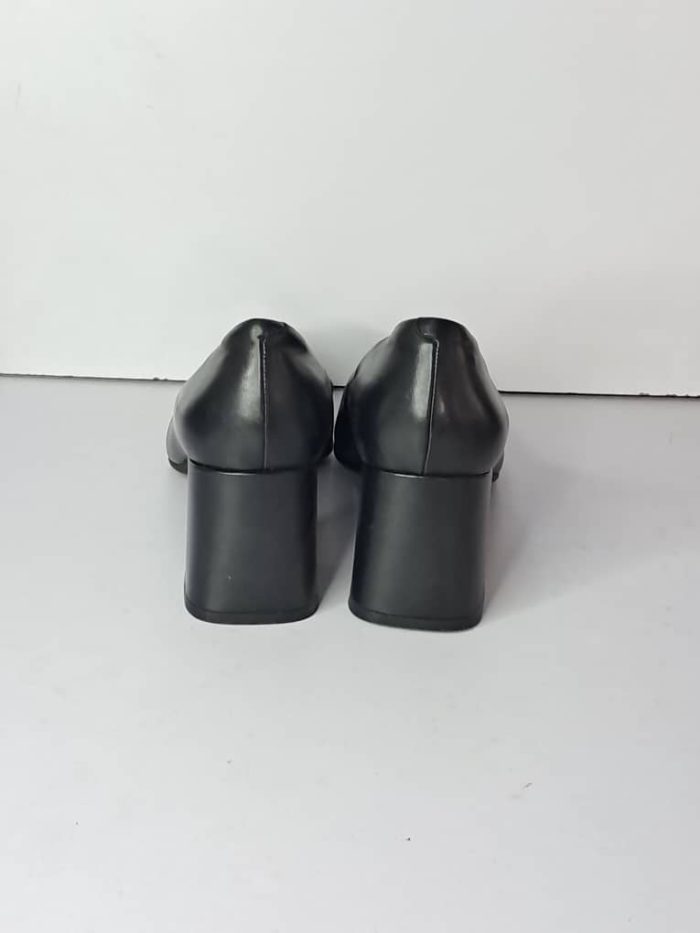 Aerosoles Pumps. US 12 - Image 3