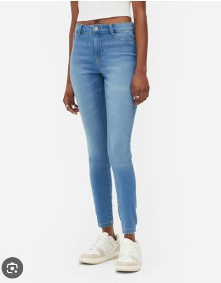 Denim co Jeans. US 12