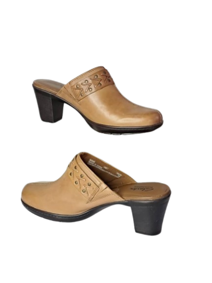 Clarks Bendables Slip-On. US 8M