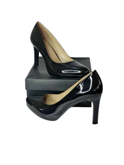 Naturalizer Pumps. US 10.5M
