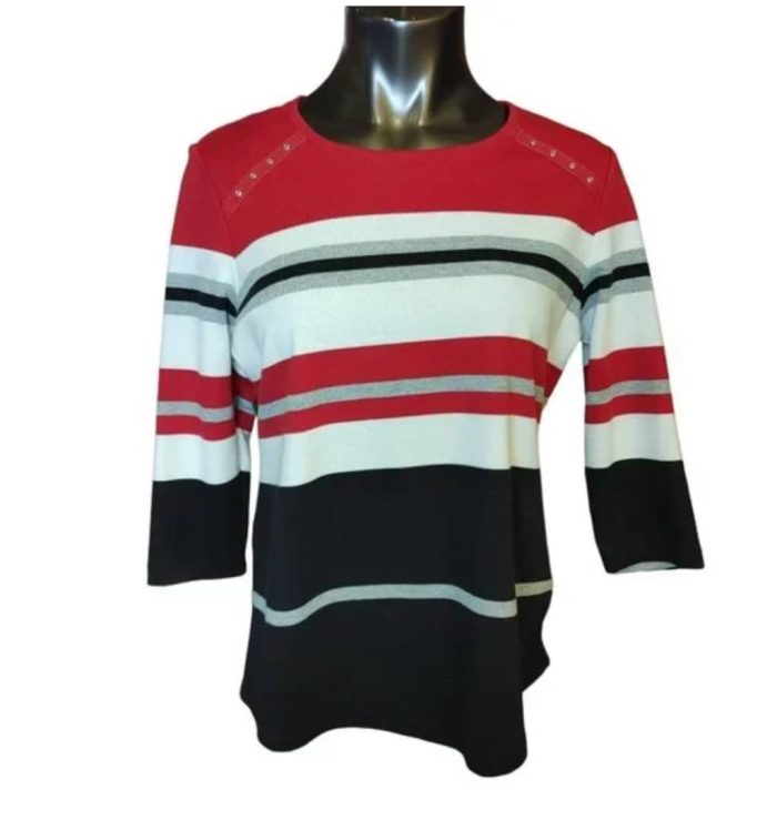Karen Scott Top. US  0X & XL - Image 2